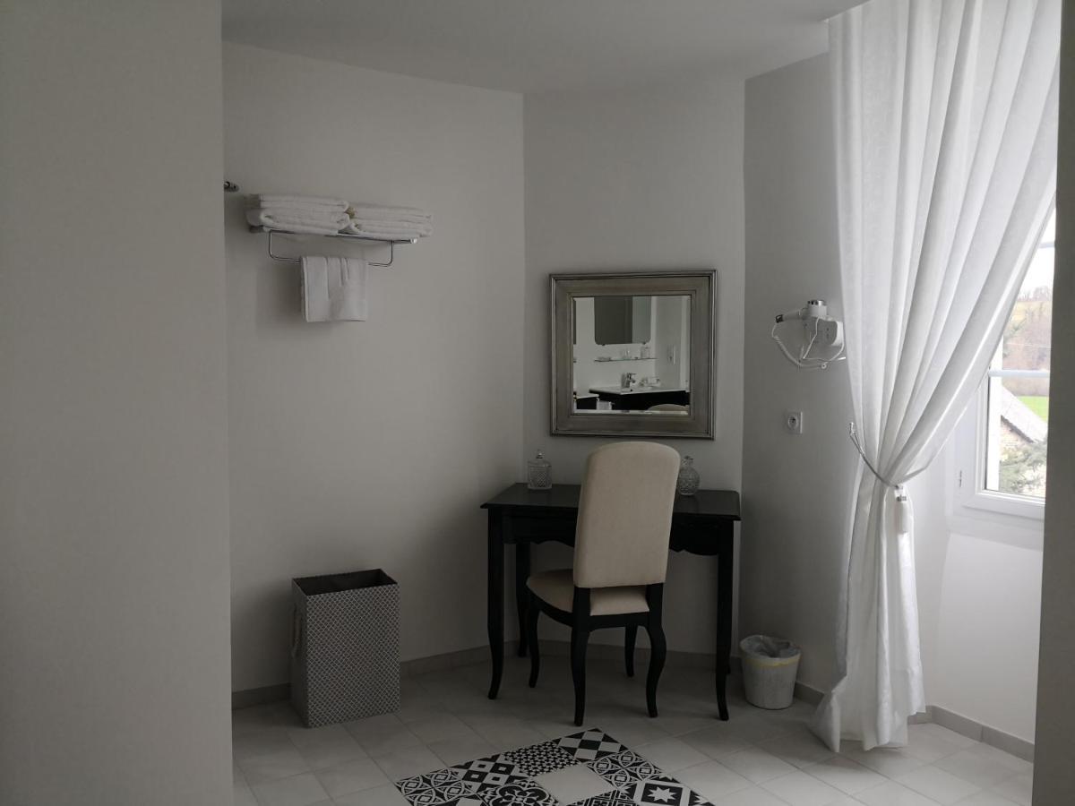 Chateau De Heaas Feas Ngoại thất bức ảnh
